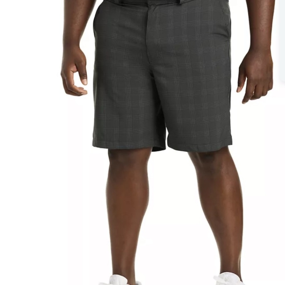 Men's Reebok Golf Shorts. NWOT